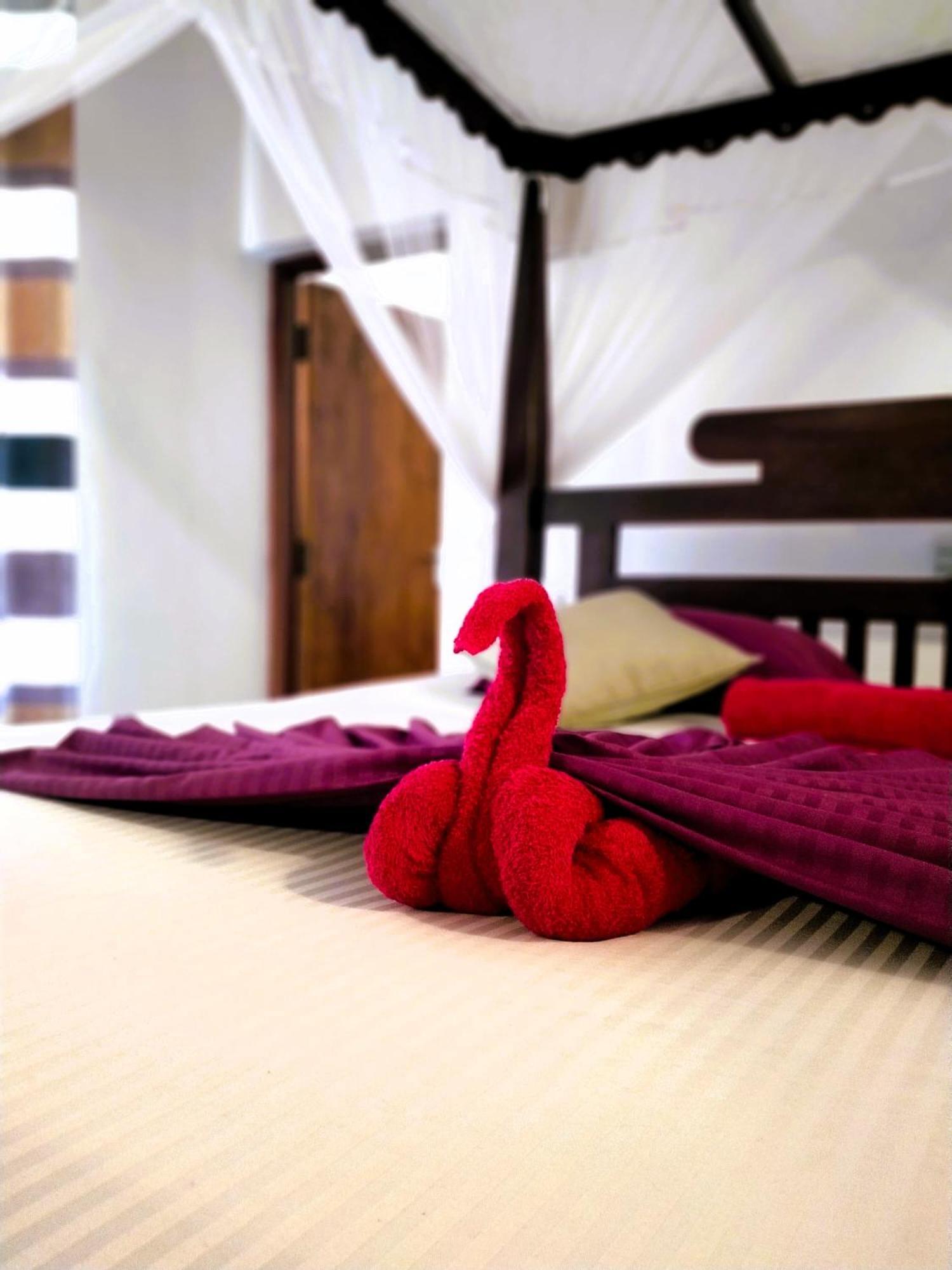 Balance Beach Resort Dikwella Kültér fotó